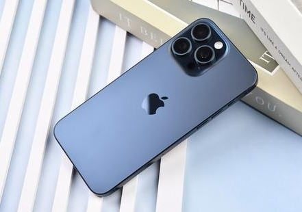 大涌镇苹果维修点分享iPhone 15 Pro Max屏幕更换全新实操风险 